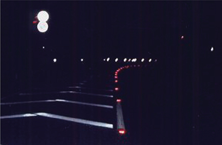 道路 夜
